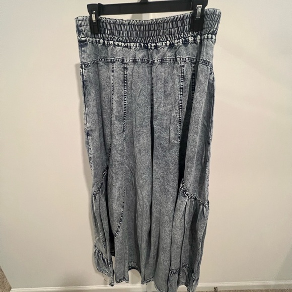 OLI & Hali 100% Tencel Wide Leg Flare - Picture 3 of 4